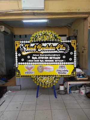 Papan Bunga di Kota Bambu Selatan
